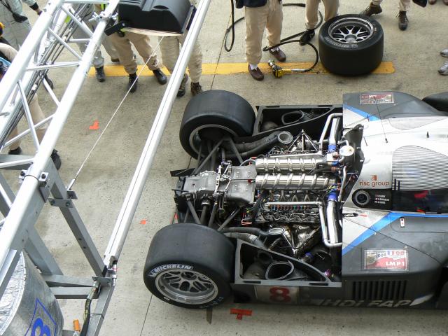 http://www.forum-peugeot.com/Forum/mesimages/22136/le mans 2008 253.jpg